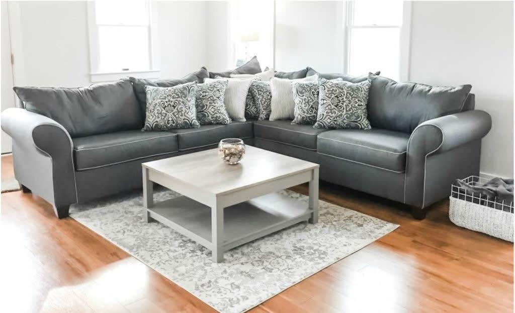 Wrap-Around Porch Mins To Beach Chatham Luaran gambar